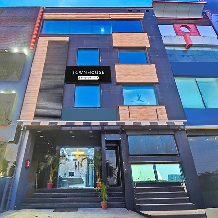 Super Townhouse Amrapali Circle Formerly Hotel Aqua Divisione di Divisione di Jaipur Esterno foto