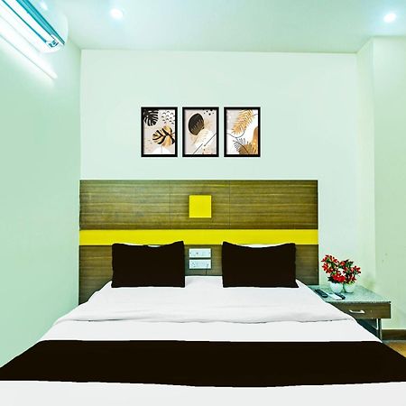 Super Townhouse Amrapali Circle Formerly Hotel Aqua Divisione di Divisione di Jaipur Esterno foto
